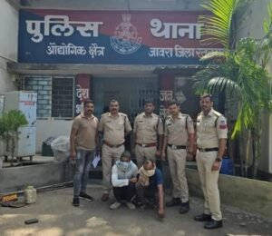 ratlam 60 किलो 550 ग्राम डोडाचुरा सहित ईको कार जप्त