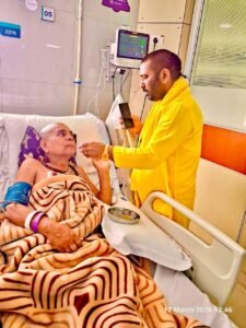 श्रीमंगल भवन दशरथ महल के जगद्गुरु अर्जुन द्वाराचार्य स्वामी श्री महंत कृपालु रामभूषण 