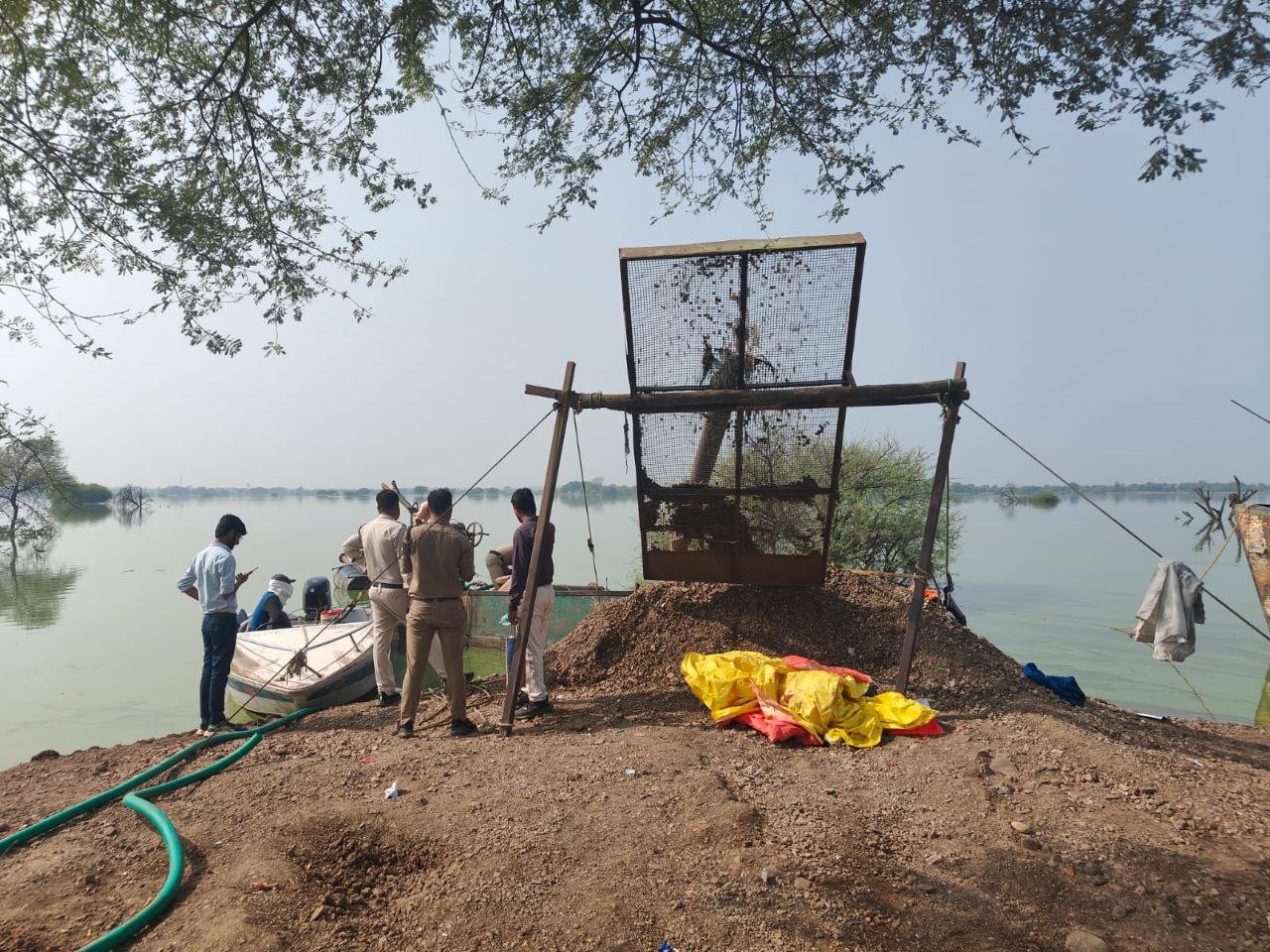 NEEMACH अवैध उत्खनन के विरुद्ध कार्रवाई